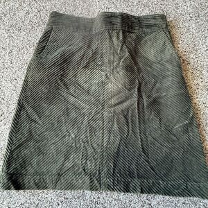 Talbots Petite 4P Womens Army Green Courduroy High Waist Skirt with pockets